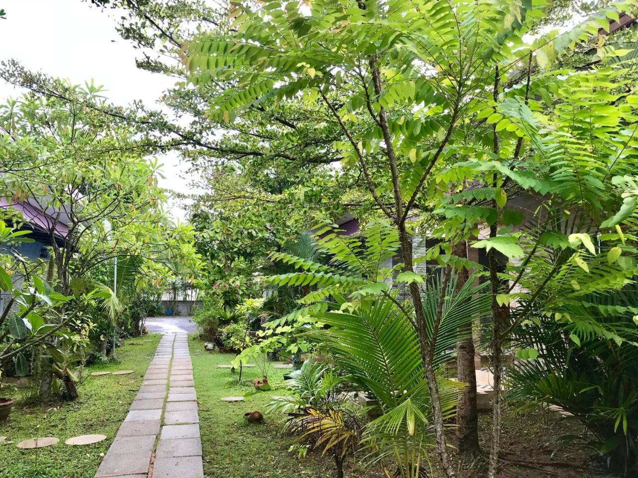 Canal Resort Nai Yang Bagian luar foto
